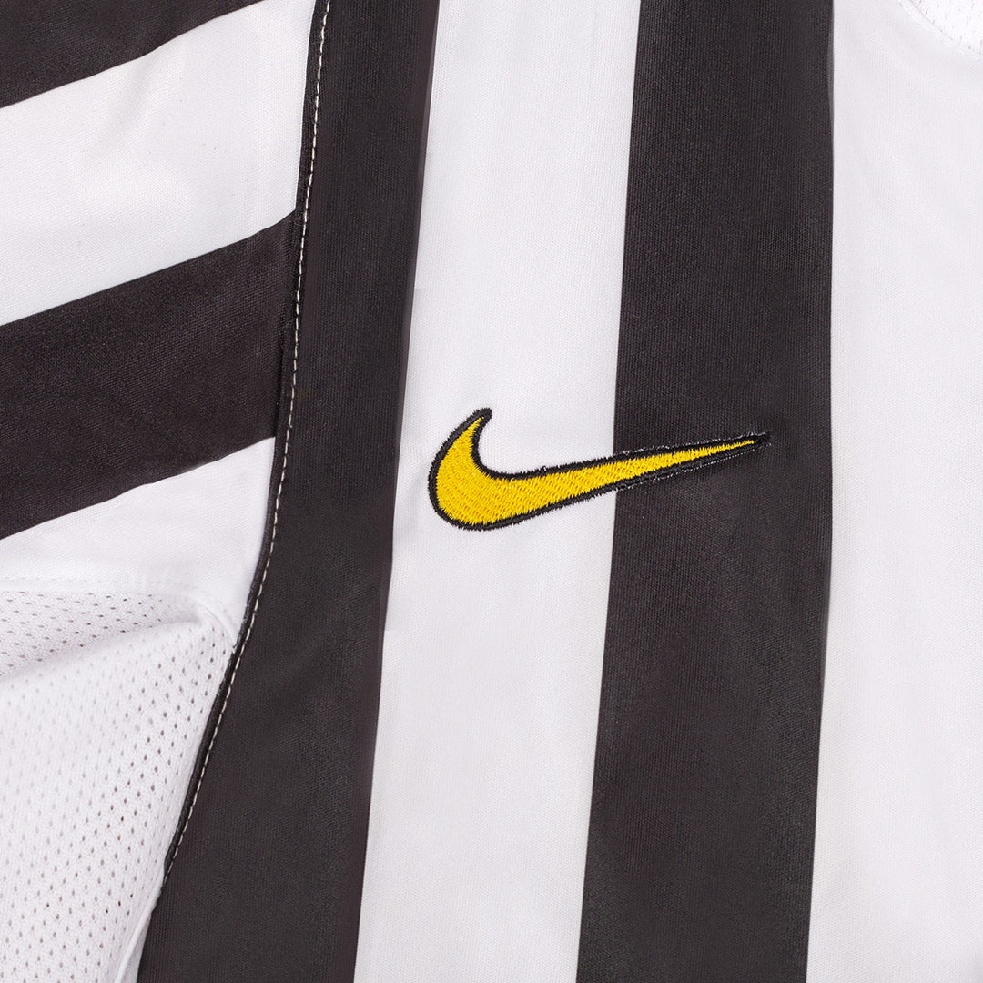 Retro NEDVED #11 2003/04 Juventus Home Soccer Jersey