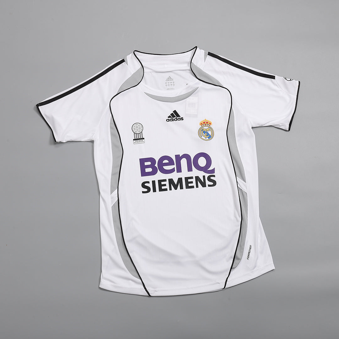 Retro Jersey SERGIO RAMOS #4 Real Madrid Retro Jersey Home Soccer Shirt 2006/07