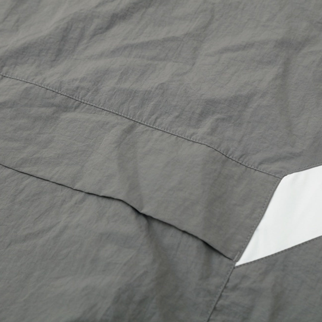 Real Madrid Windbreaker Jacket 2025/26 - Gray