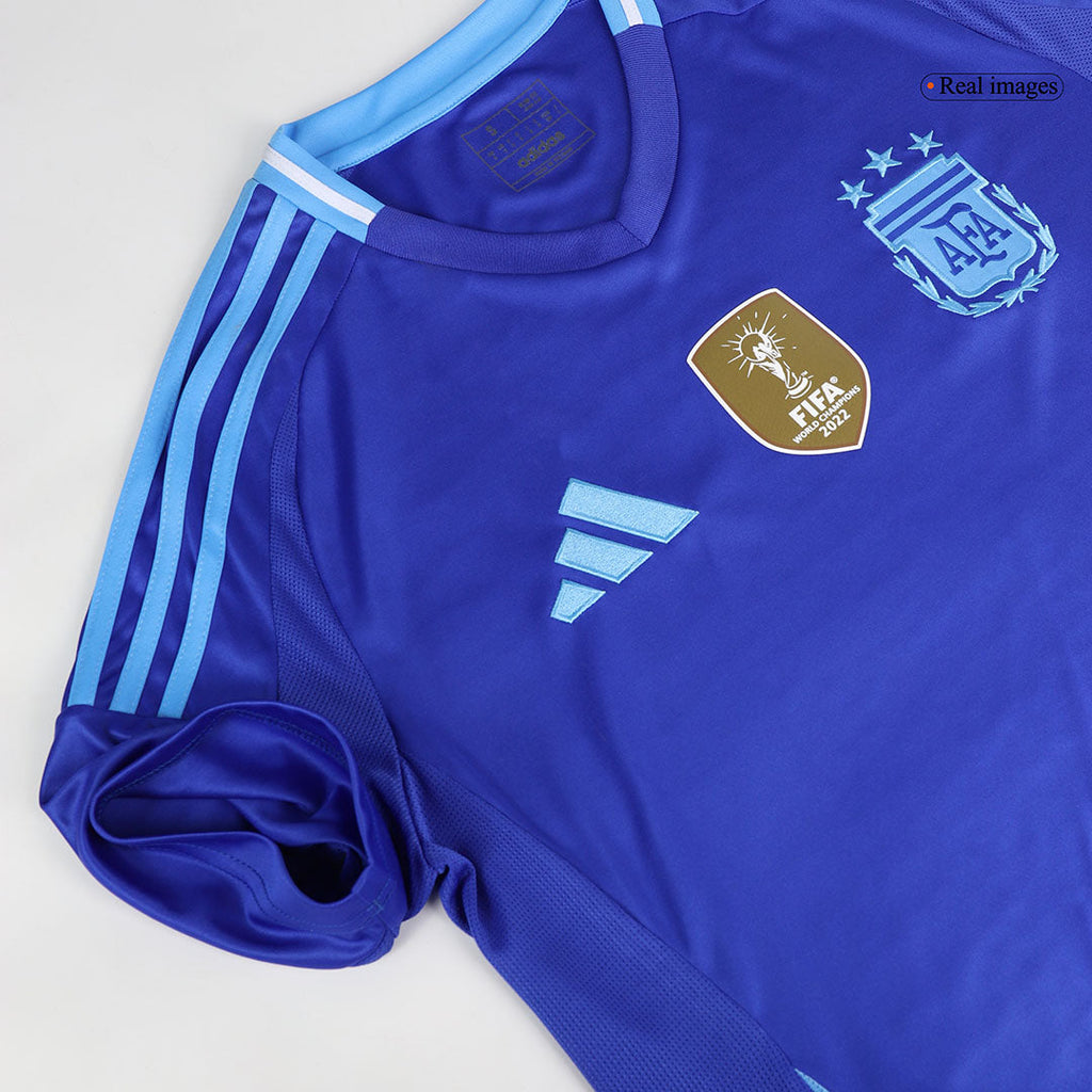 L.MART?NEZ #22 Argentina Away Soccer Jersey 2024