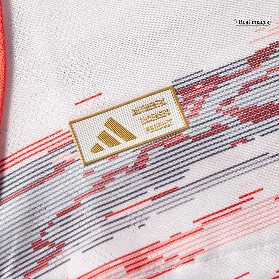 Authentic MULLER #25 Bayern Munich Away Soccer Jersey 2025/26 White