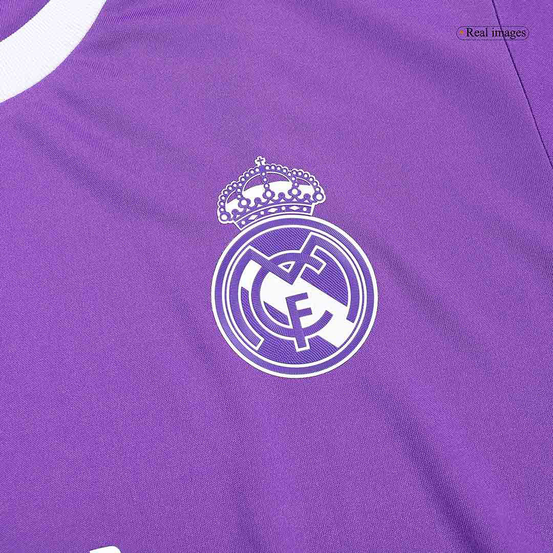 Retro KROOS #8 2016/17 Real Madrid Away Long Sleeve Soccer Jersey