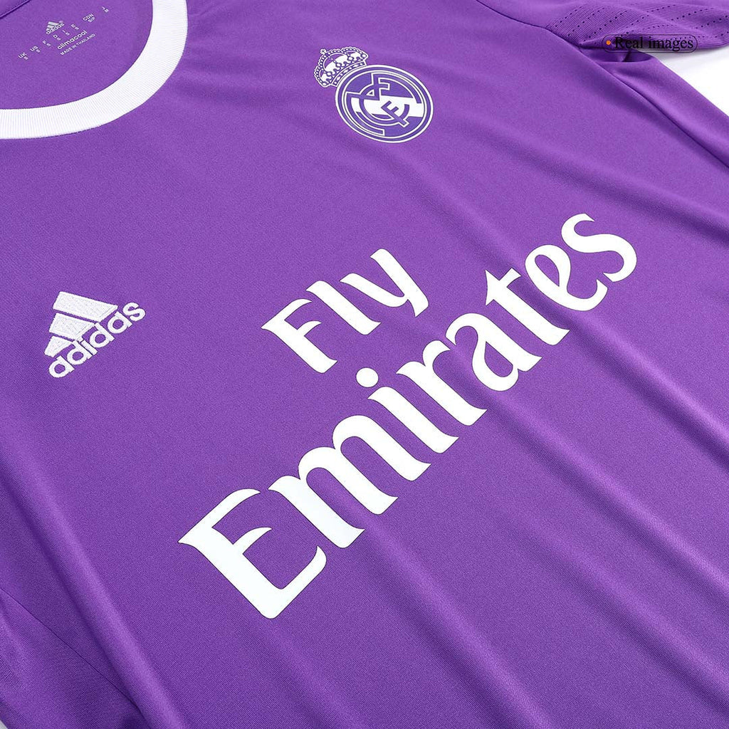 Retro KROOS #8 2016/17 Real Madrid Away Long Sleeve Soccer Jersey