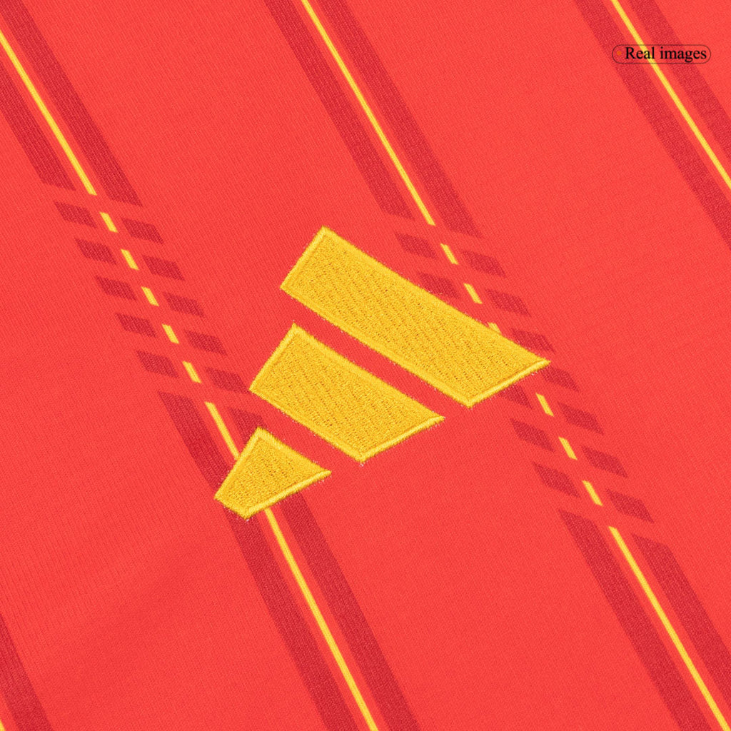 Spain 2026 home jersey fabric detail